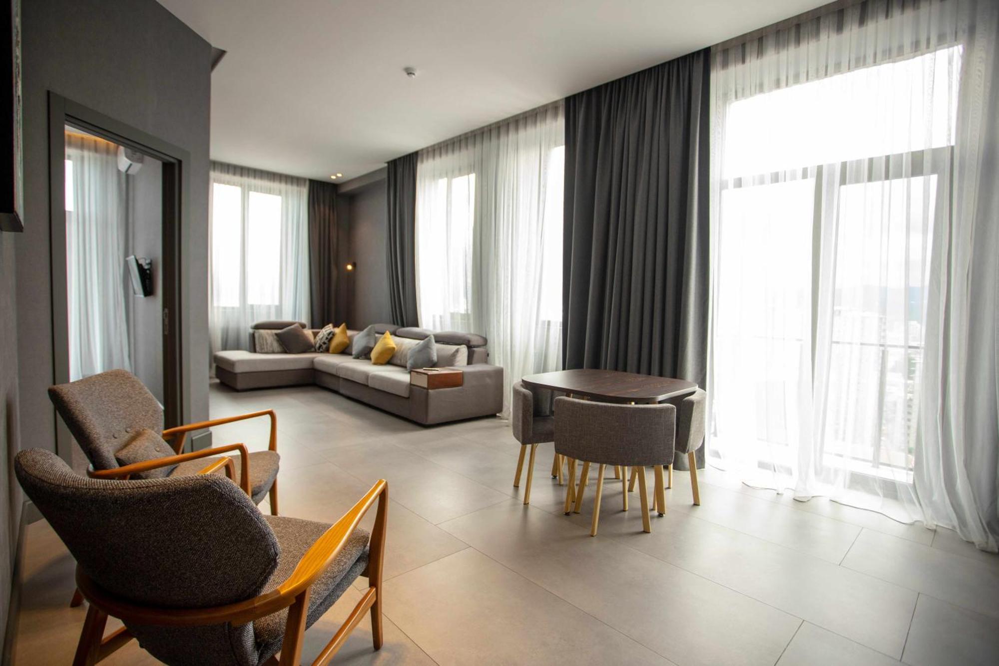 Gumbati Apart Hotel 巴统 外观 照片